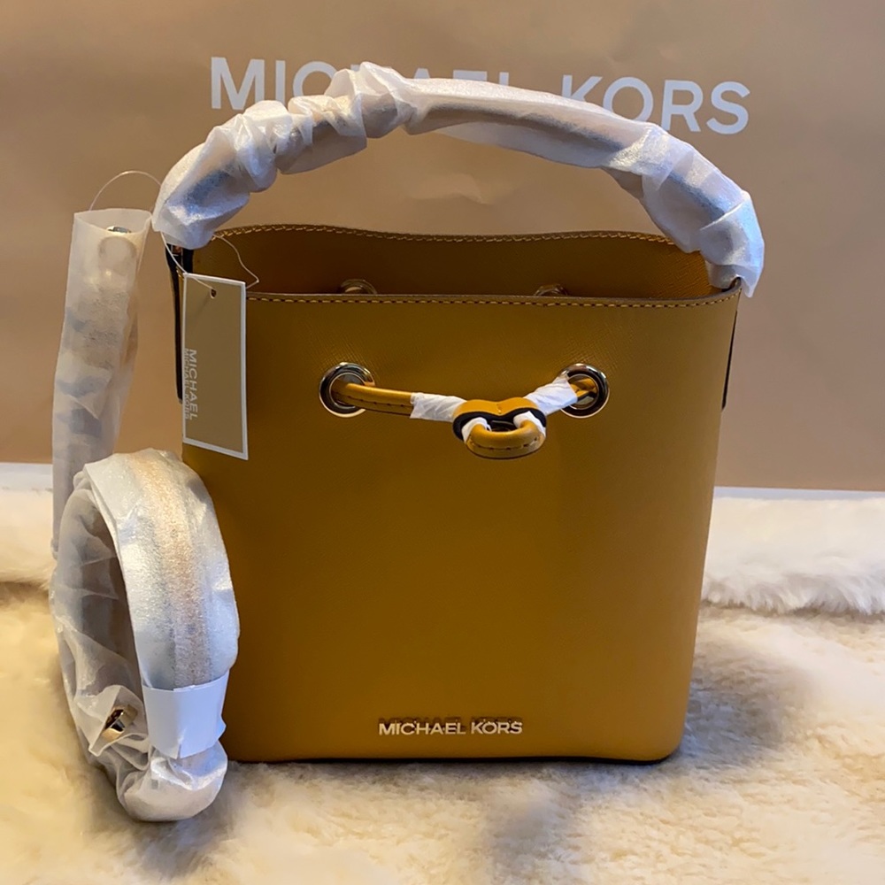 SOLD Mk Suri small bucket xbody bag - Picture 1 of 7